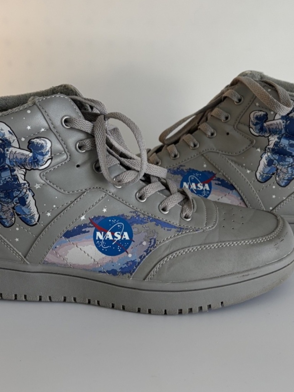 NASA High Top Leather Sneakers Men US 10M Gray Astronaut US Flag Reflective Shoe